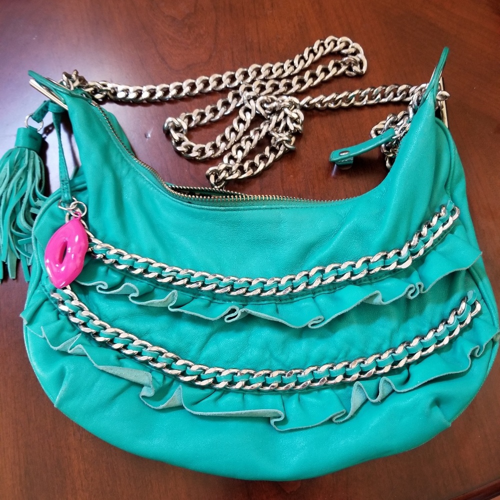 SALE!! 🌷Betsy Johnson crossbody/shoulder handbag